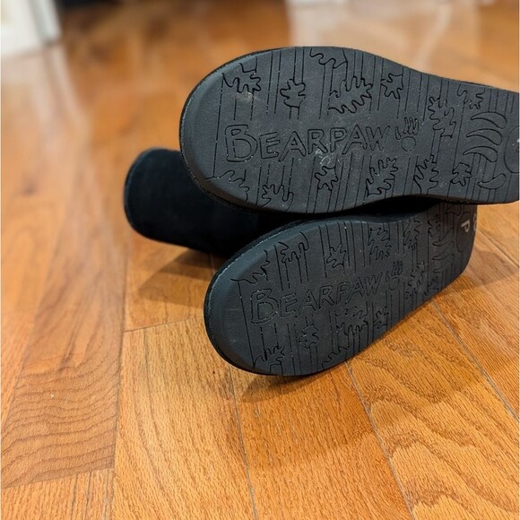 Bearpaw Size 9 Black Emma Short Genuine Sheepskin Lined Boots - Picture 5 of 9